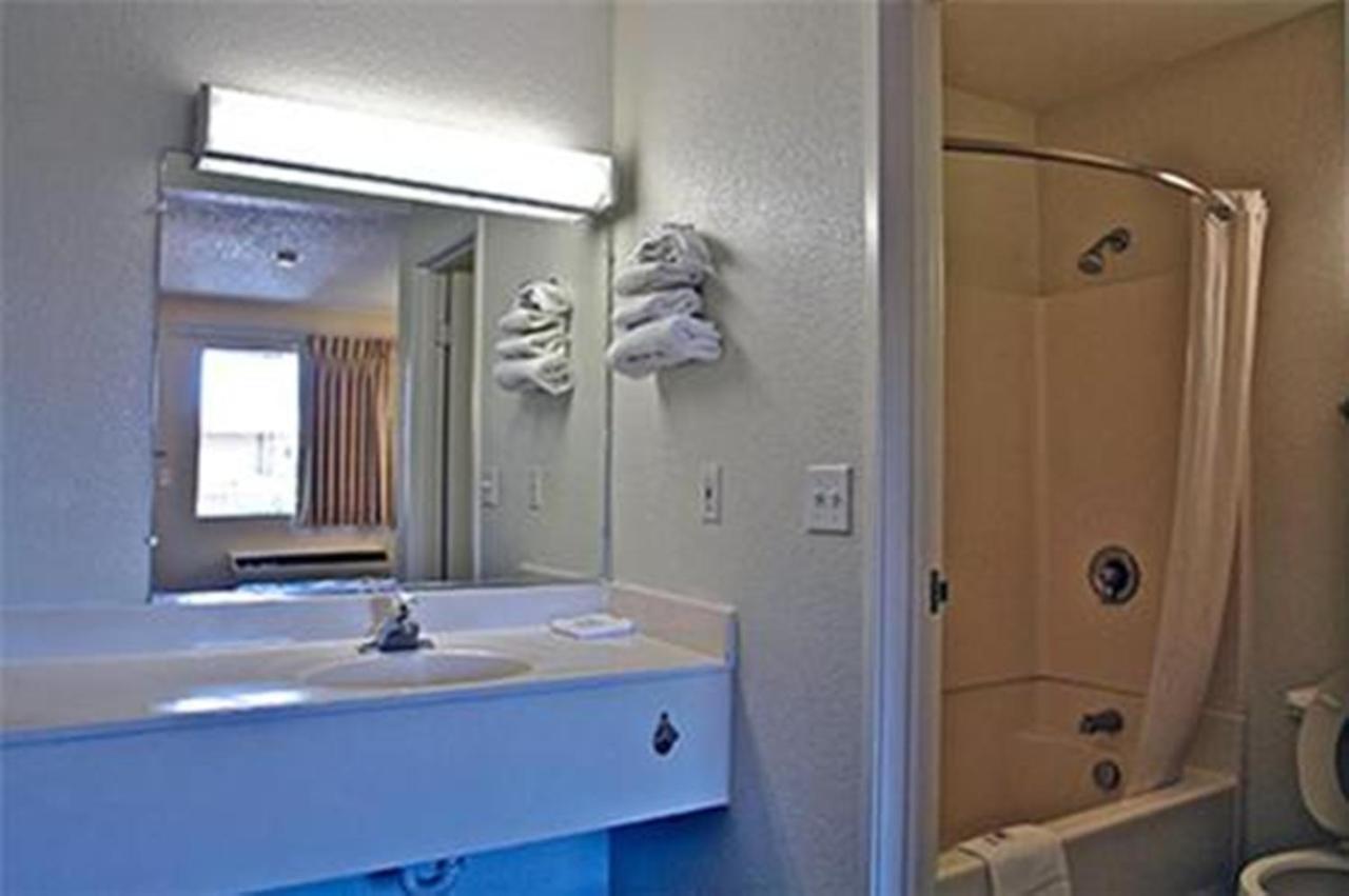 Motel 6-Moriarty, Nm ภายนอก รูปภาพ